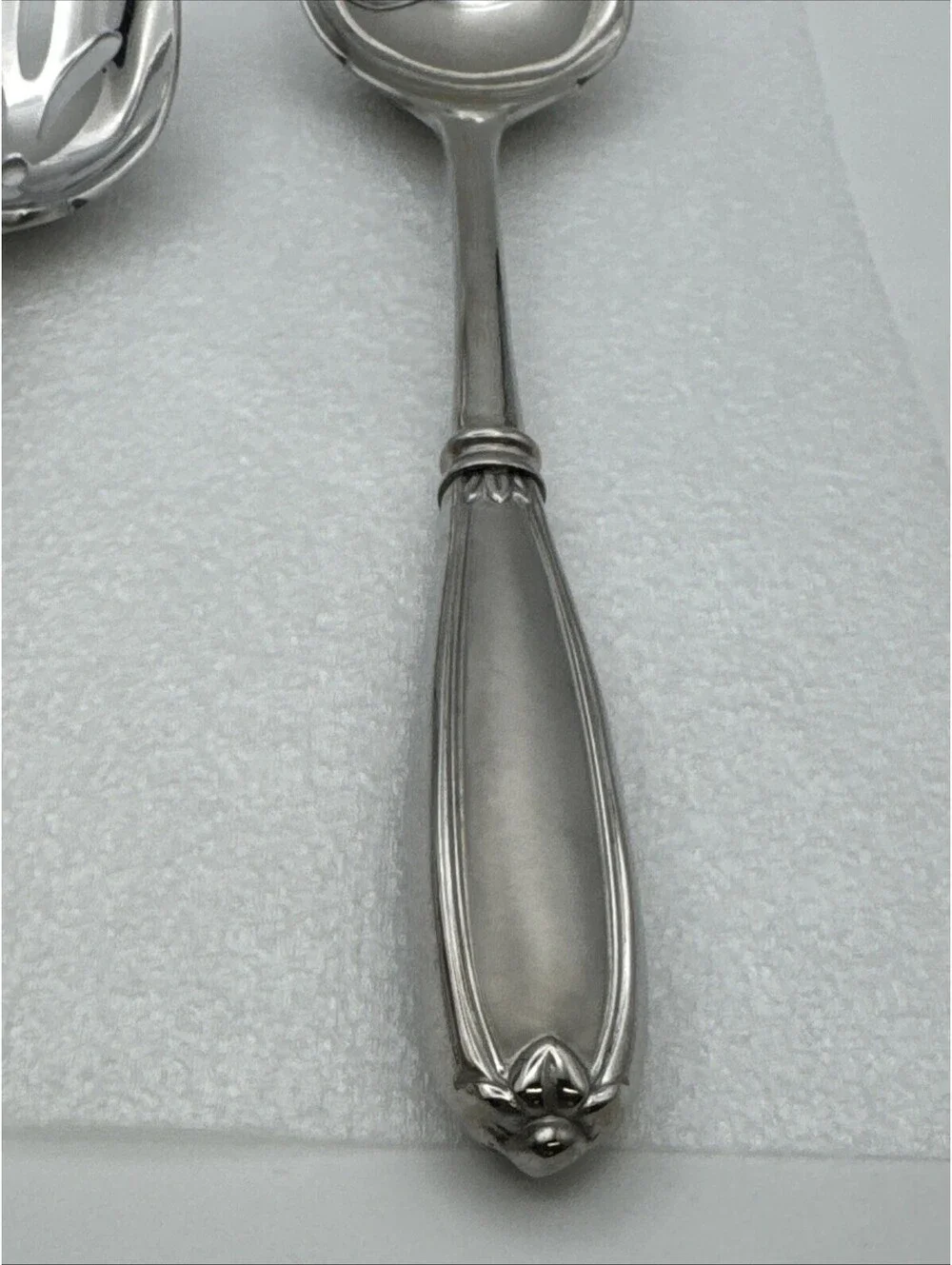 Princess House Barrington 18/10 Stainless Set Serving (2) & Slotted (1) Spoons